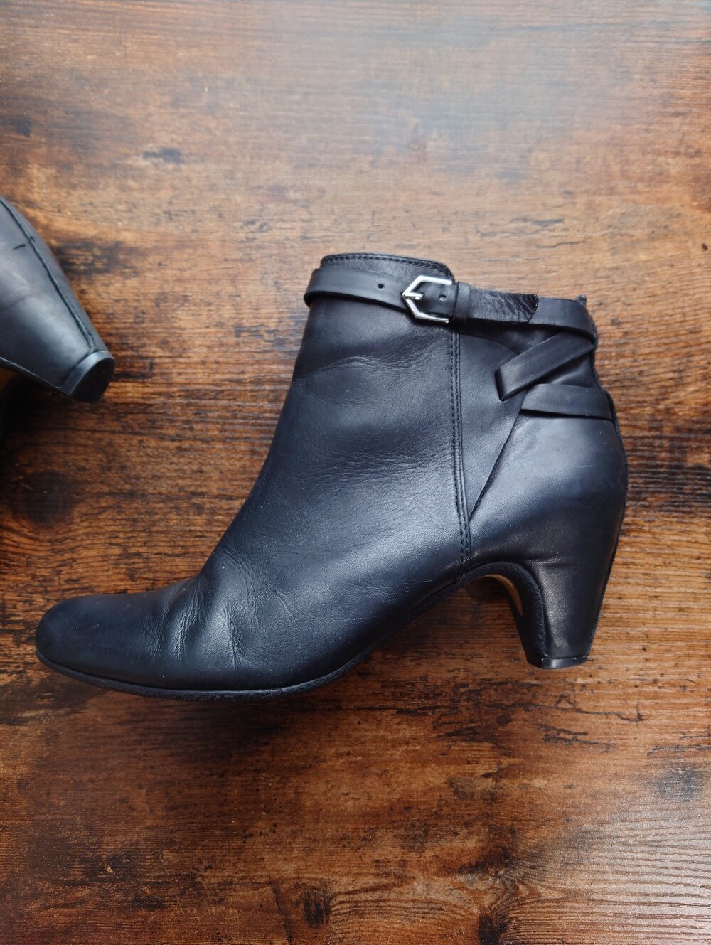Sam Edelman Maddox Black Leather Ankle Boots Size 8M